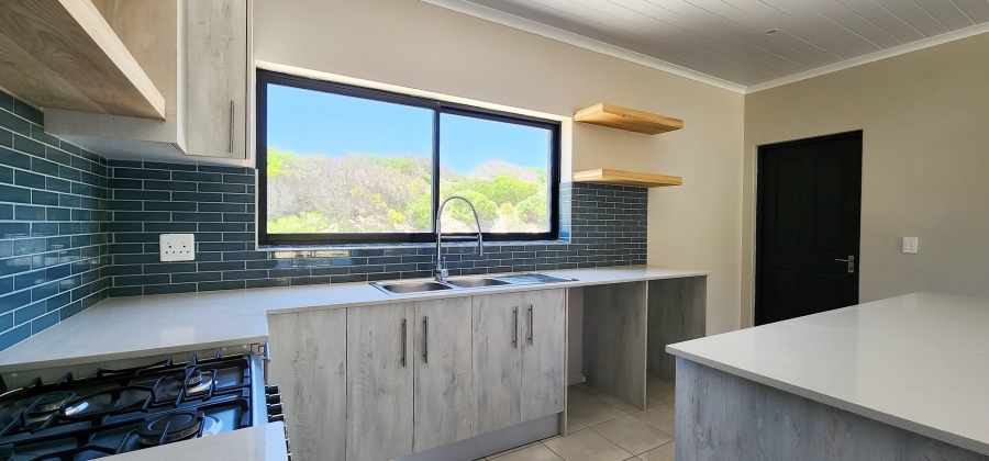 3 Bedroom Property for Sale in Suiderstrand Western Cape